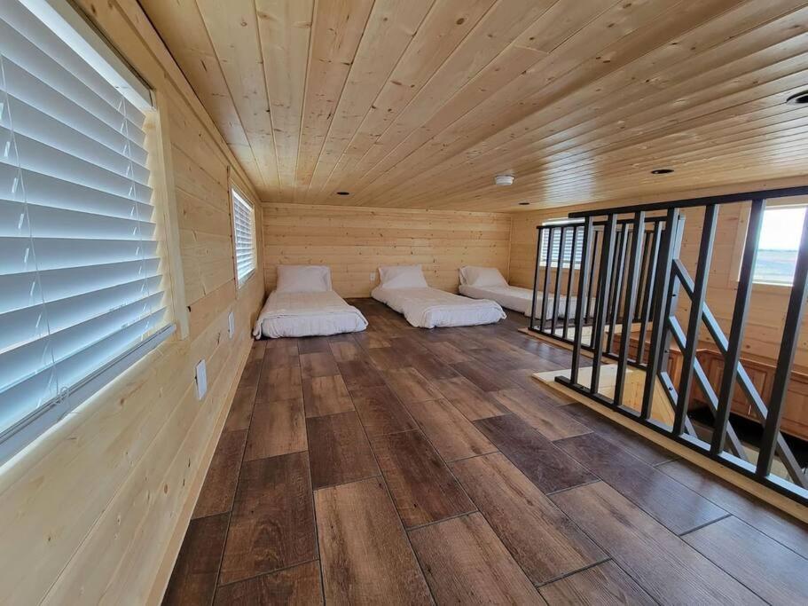 037 Tiny Home Nr Grand Canyon South Rim Sleeps 8 Валле Экстерьер фото